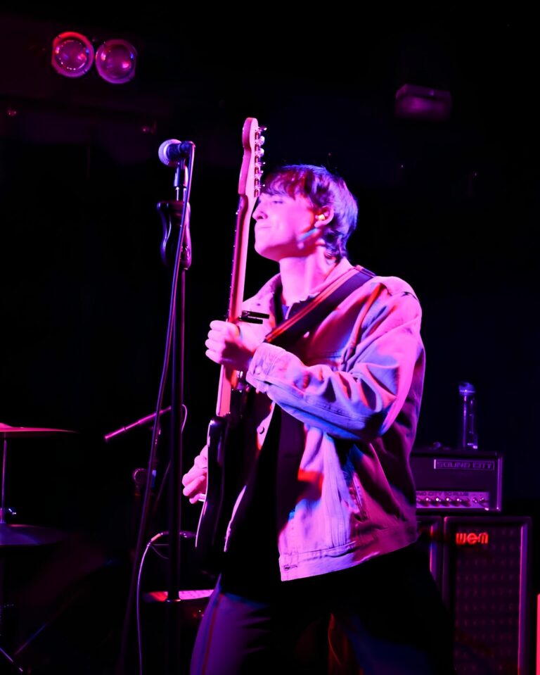 harry mousley guitar teacher stratford-upon-avon