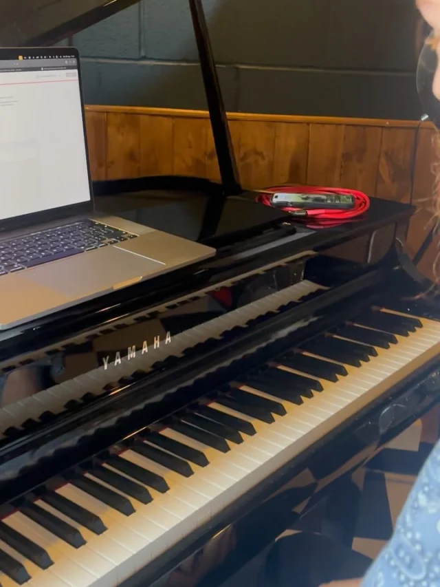 Happy MONDAY everyone 👋

Ignoring the song, we actually do like Mondays! Well… all apart from Loki (as you can see from the second video) 

The wonderful @sammitchell.drums has a few slots available for lessons, including a whole new teaching day on Thursdays in our brand new tuition room at our #stratforduponavon site 👀 

Book your lesson now via our website!