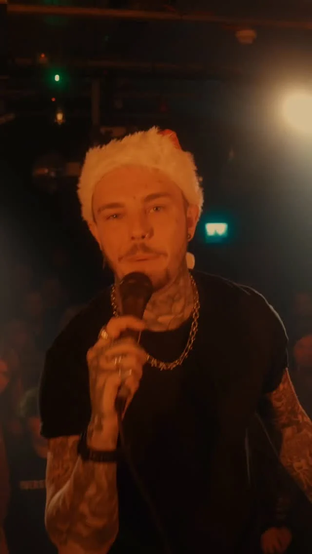 Top Rock’s Christmas showcase 2025 

What a night… And we get to relive it all again thanks to the awesome and very talented @thisisglasslife 📹🔥 

This year’s student showcase was full of incredible energy, passion, support and of course MUSIC. We can’t wait to do it all over again next year already 🎶